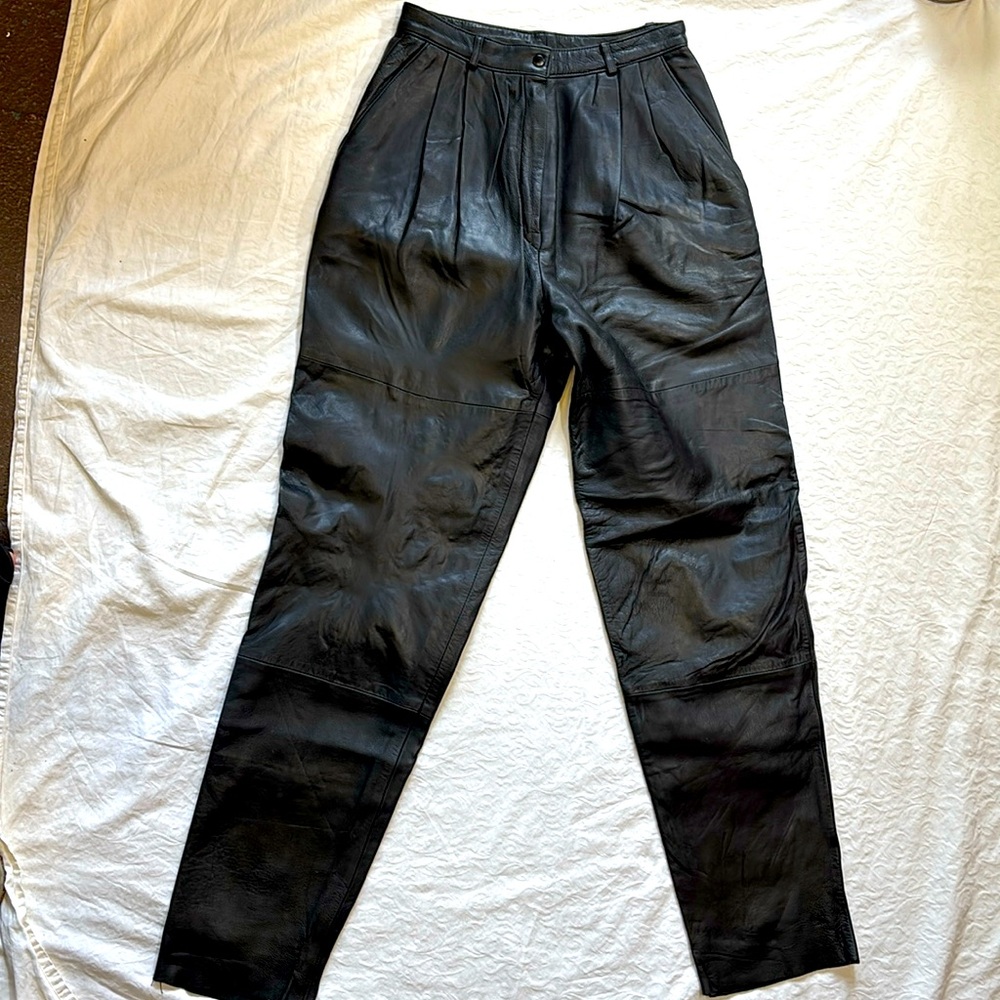 Vintage 80’s High Rise Leather Pants, Black, sz 12, Pleated Front, Pockets, EUC